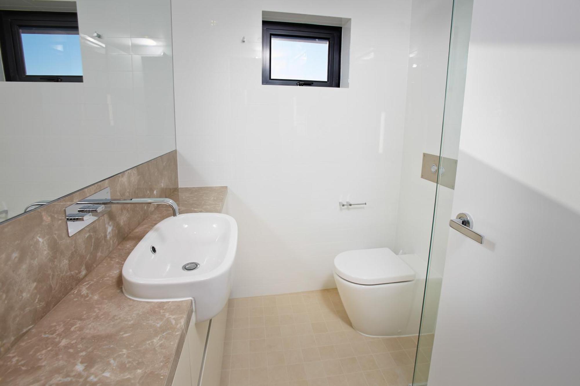Three-Bedroom Sky View Apartment