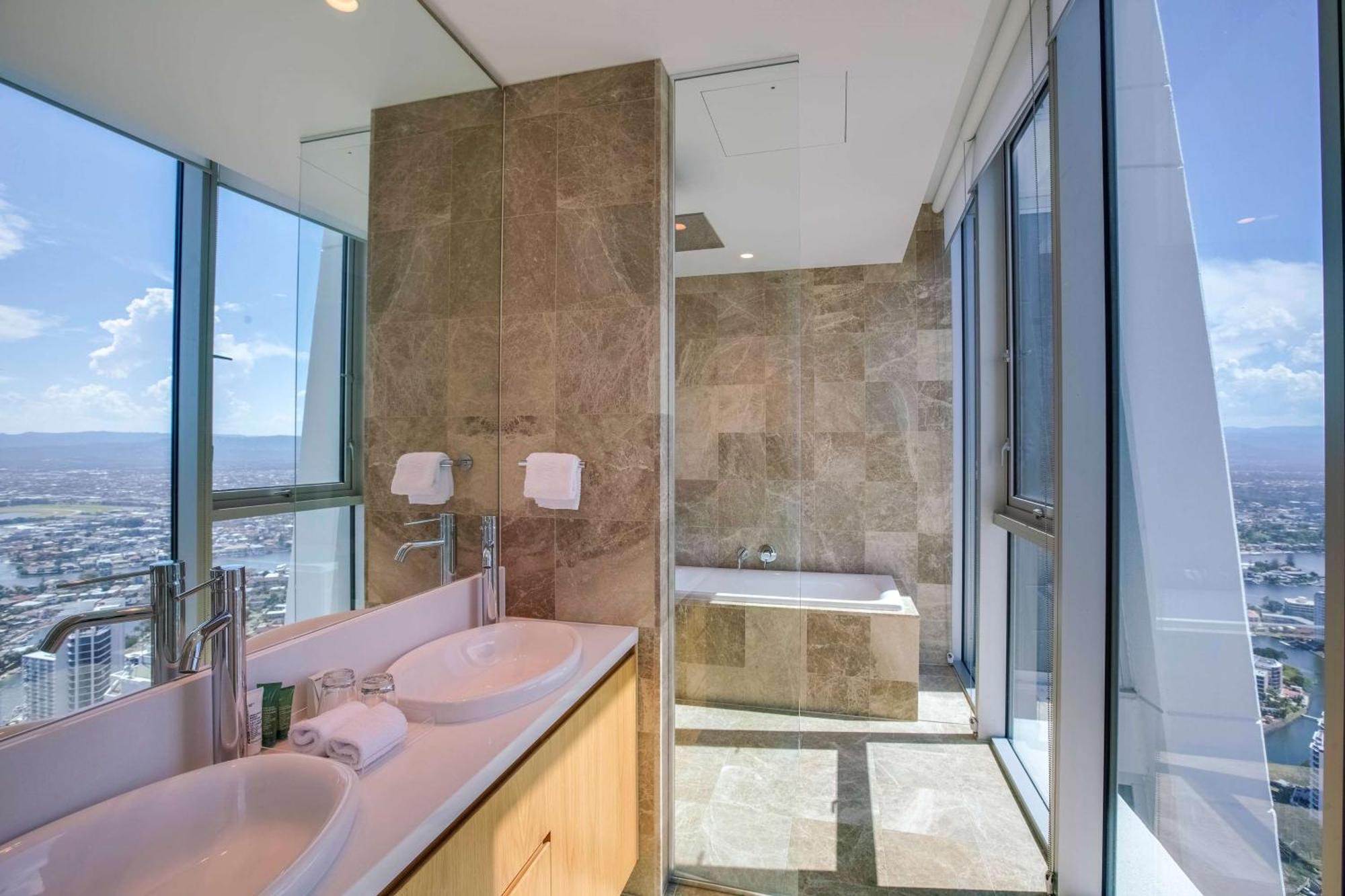 Four-Bedroom Penthouse,1552618759:JPEG