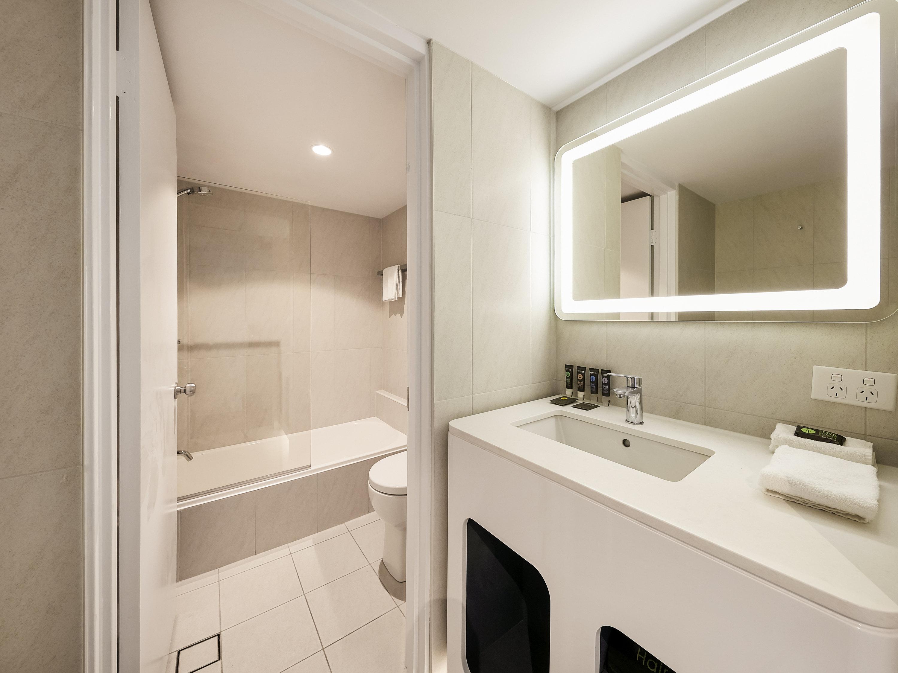 Deluxe Double Room Two Double Beds Ocean View,1730010272:JPEG
